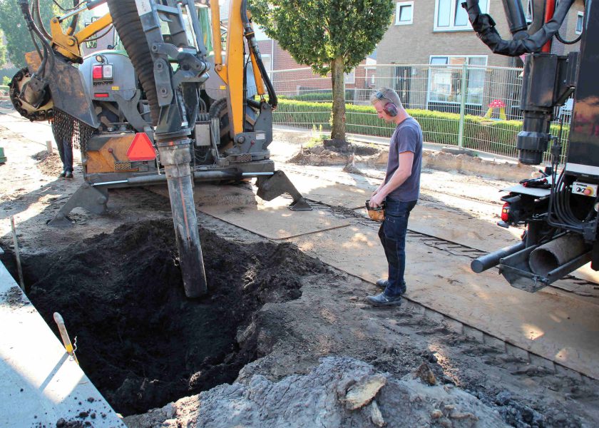 Boomwortels en boomstobben wegzuigen