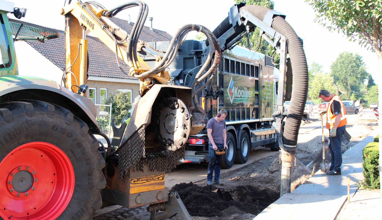 Verwijderen boomstobben in Staphorst