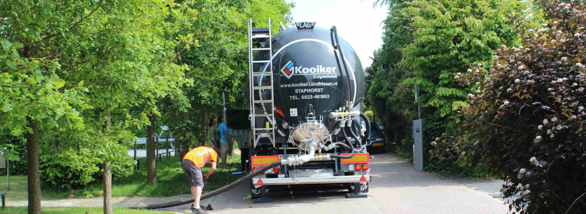 Ophogen zandvloer hoogspanningscentrale Rotterdam