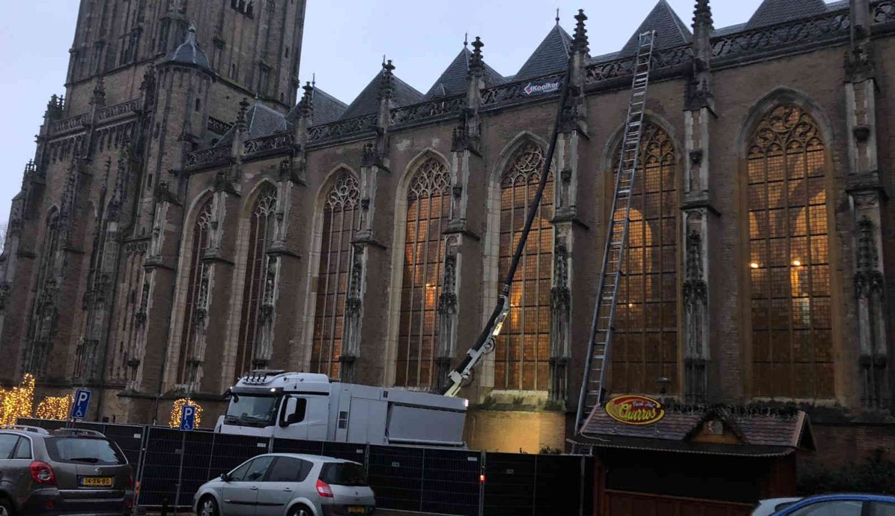 Stofzuigen gewelven Lebuinuskerk Deventer