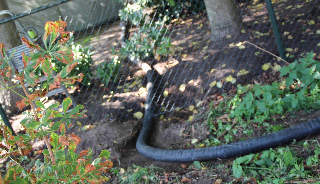 Flexibele blaasslangen handig bij tuin ophogen