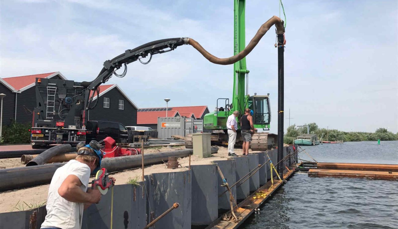 Water uit buispaal zuigen