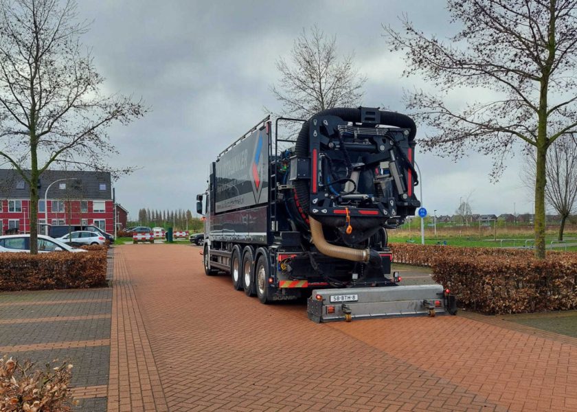 Reiniging bestrating in Stadshagen Zwolle