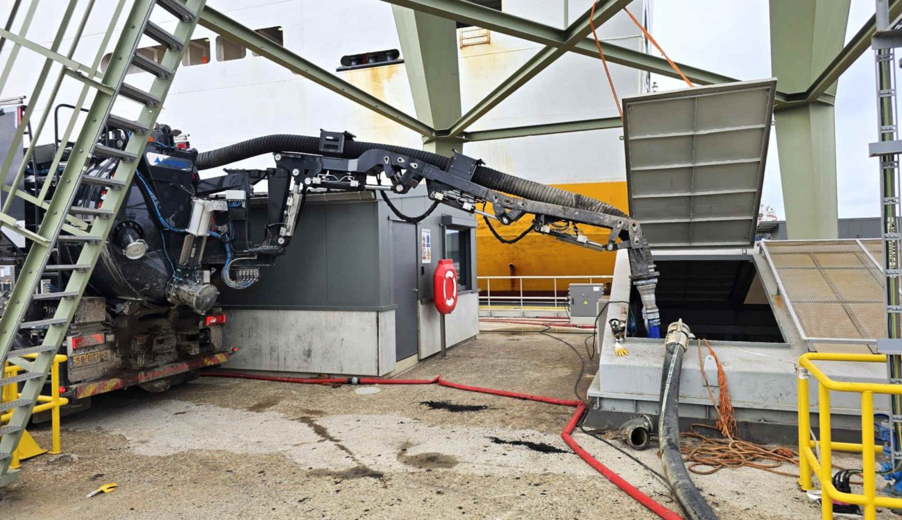 Opening van dok in haven Antwerpen